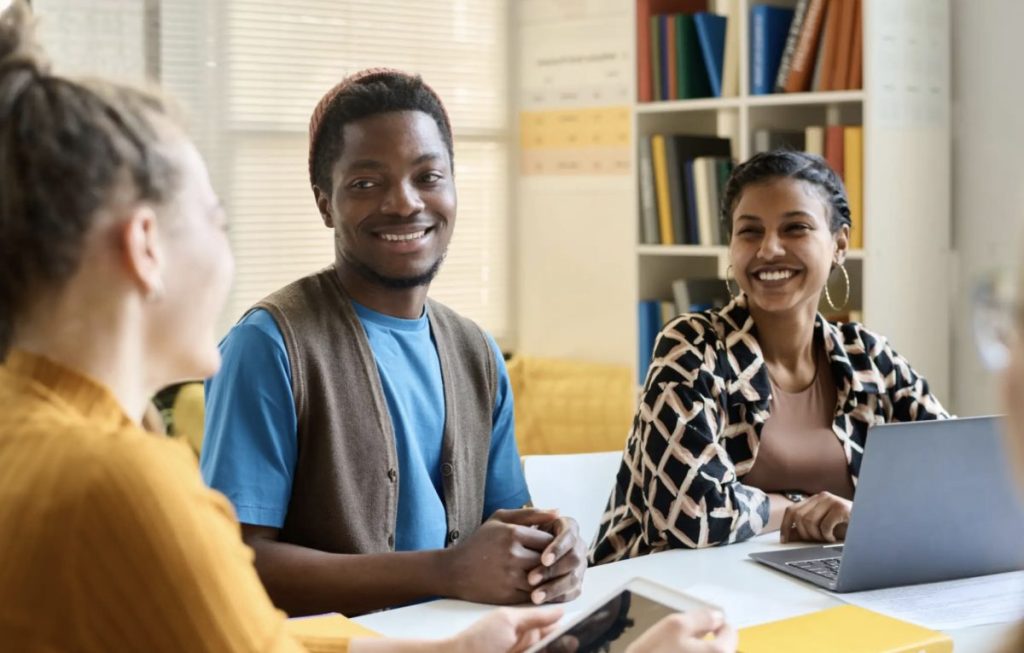 English Language Tips for EB 3 Visa Workers 1024x653 1